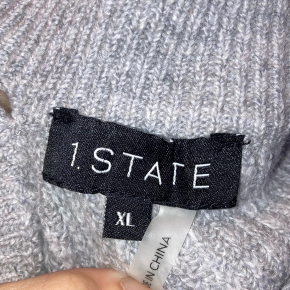 1.State Cross Neck Cold Shoulder Sweater Gray NWT - Picture 4 of 5